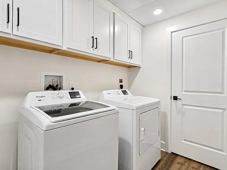 7 - Laundry room_08122026