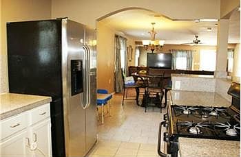 4th image of 2325 N 63rd St