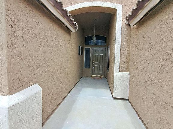 2nd image of 320 W Cardinal Way