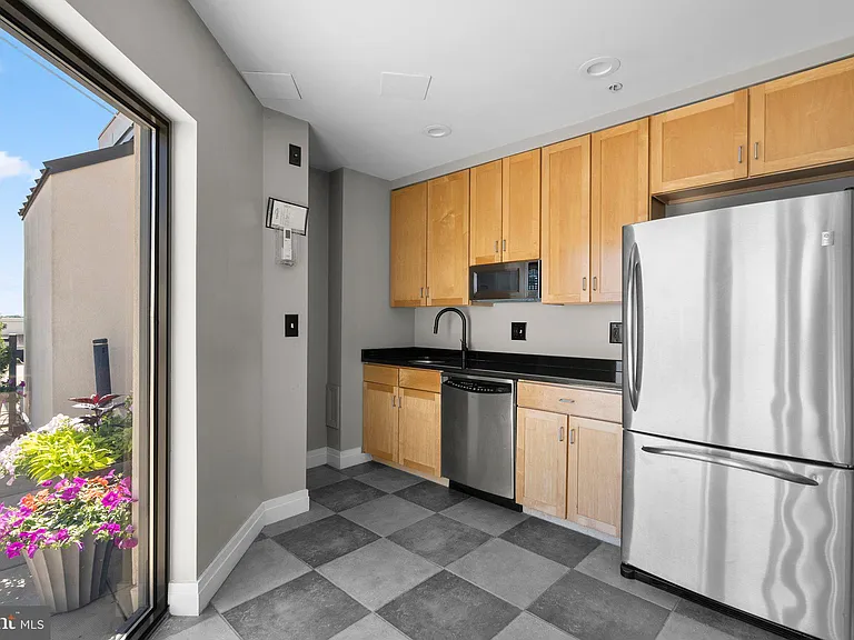 2020 12th St NW #108 — Photo 28
