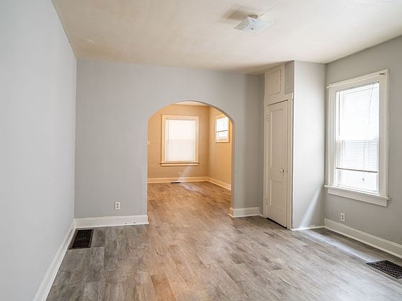 2nd image of 1357-1359 N 6th St #1357