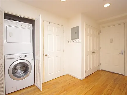 Sold by Exclusive Properties Sotheby's International Realty | media 7