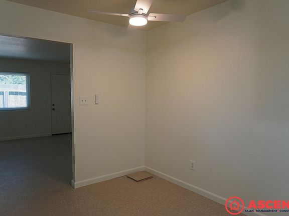 5th image of 116 Woodrow Ave #B