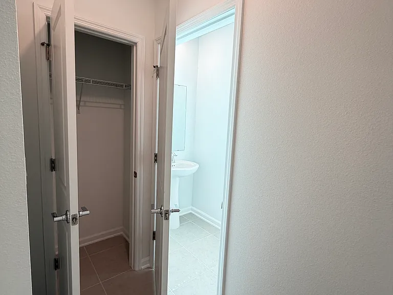 4700 Millenia Blvd — Photo 12