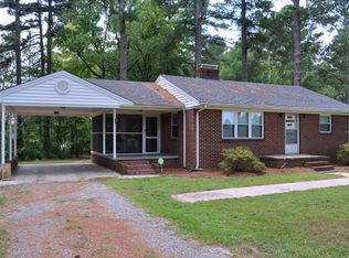7761 Old 421 Rd, Liberty, NC 27298