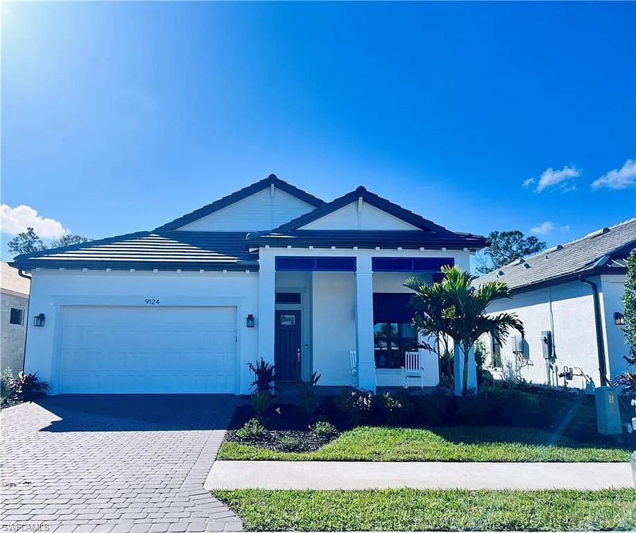 3 bed, 3.0 bath, 2366 sqft, $15,000 — Photo 2