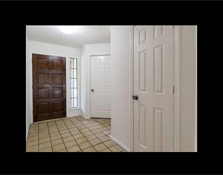 1st image of 2801 Hampshire Dr
