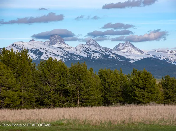 8330 Windbreak, Tetonia, ID 83452