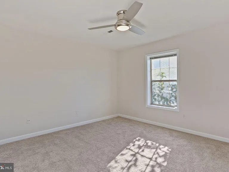 1454 McLean Mews Ct — Photo 19