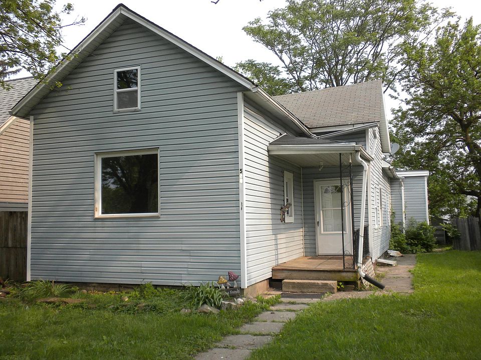 1st image of 529 E Creighton Ave
