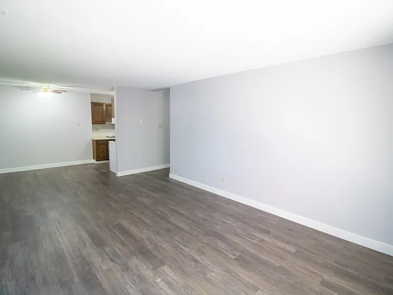 256 Mayor Magrath Dr N — Photo 11
