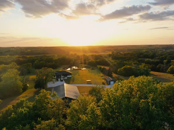 30017 El Paso Ave, Redfield, IA 50233