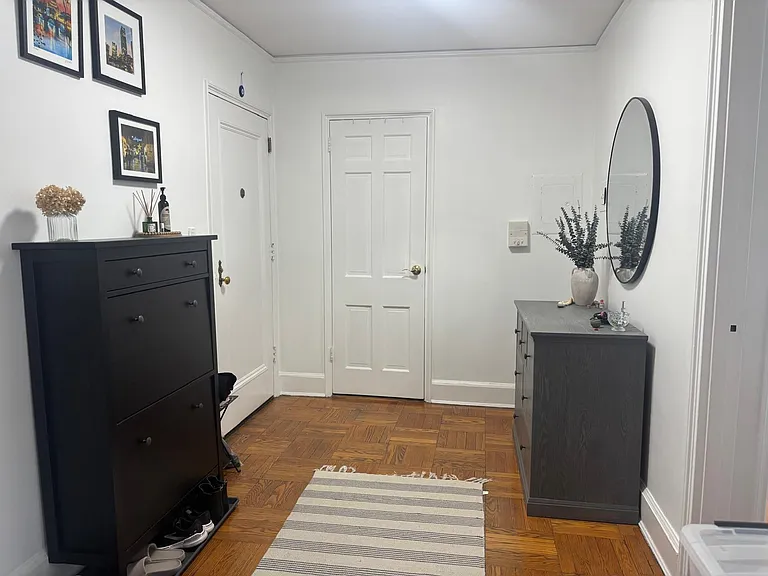 217 Prospect Ave — Photo 2