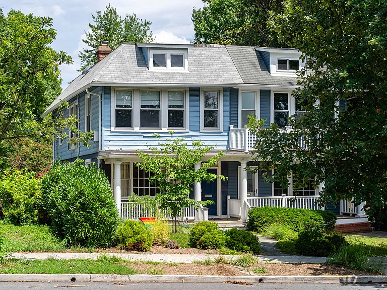 1405 Foxhall Rd NW — Photo 31