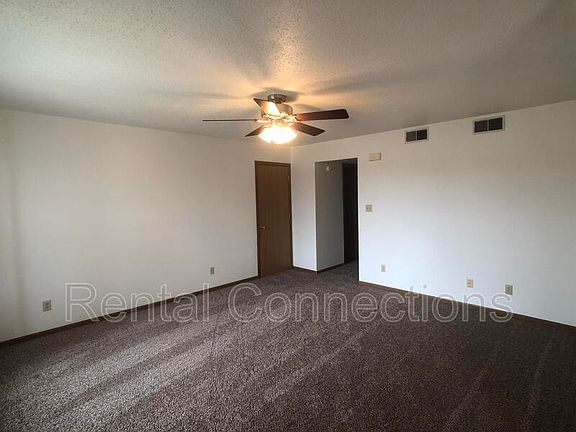 2nd image of 500 E College St #D4