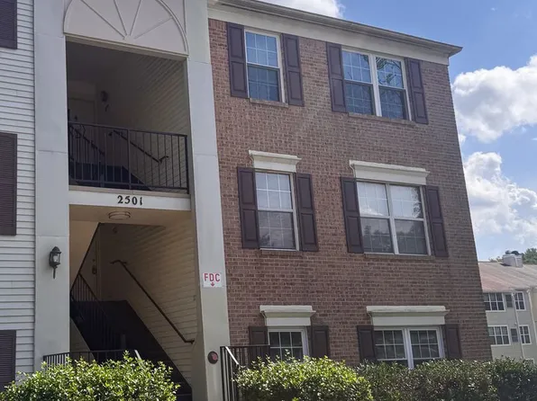 2501 McVeary Ct, Silver Spring, MD