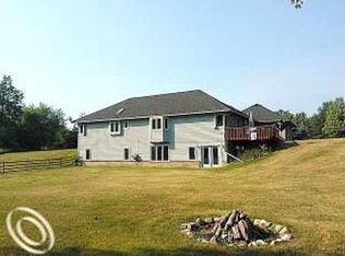 2495 Clinton Hills Rd, Ortonville, MI 48462