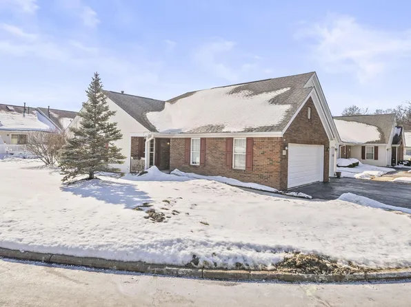 437 Robins Crest Ln, Marysville, OH 43040