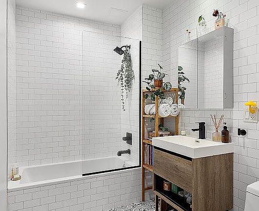 5th image of 1229 Putnam Ave #3B