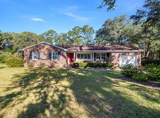 530 Trapier Dr, Charleston, SC 29412