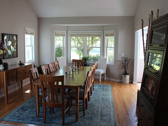 2nd image of 178 Cannon Forge Dr