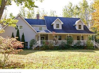 7 Harbor View Dr, Hancock, ME 04640