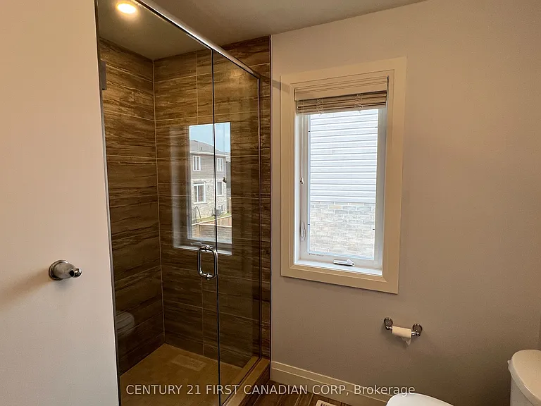 1660 Valhalla St — Photo 19