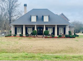 362 Griffin Dr, Stonewall, LA 71078