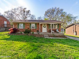 9002 Delee Way, Louisville, KY 40219