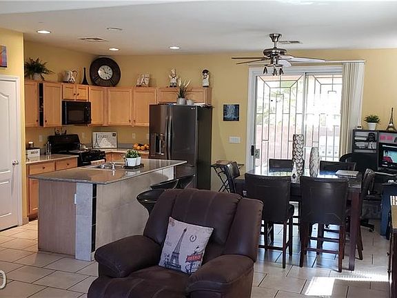 5th image of 3943 Keasberry Ave