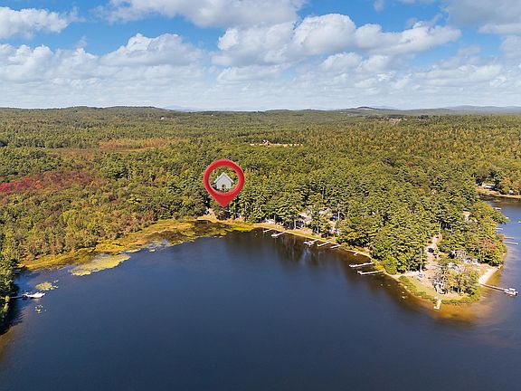 2nd image of 209 Loop Road