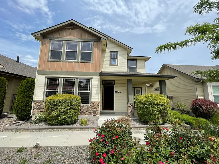 2875 E Ragusa Ln — Photo 1