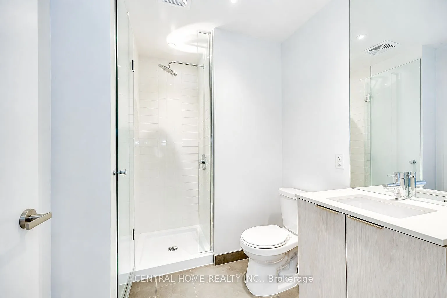 2 bed, $2,700 — Photo 3