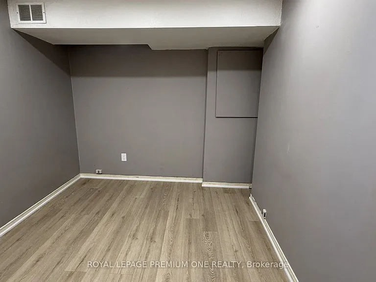1148 Bridlewood Trl #BASEMENT — Photo 16