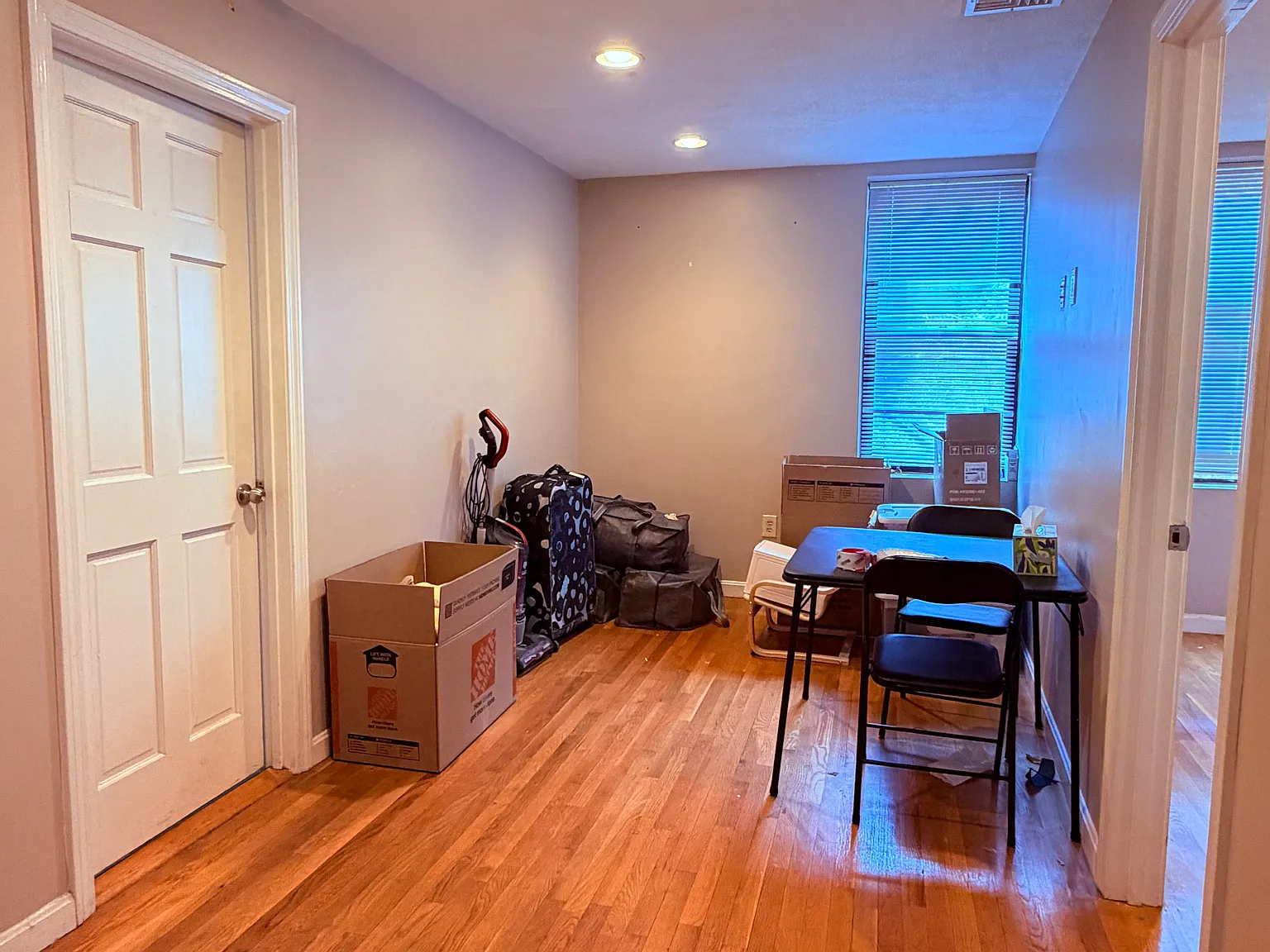 2 bed, 638 sqft, $3,700 — Photo 3