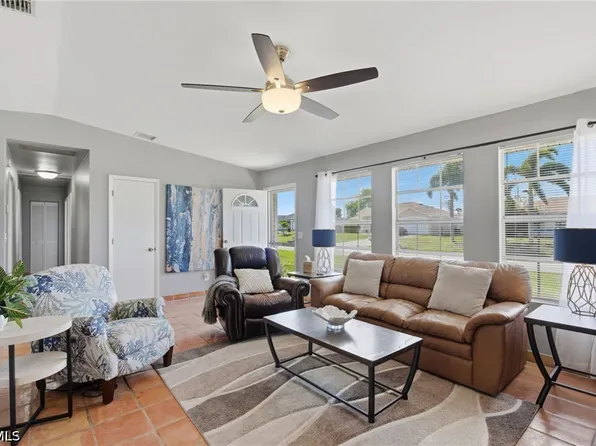 2115 NE 25th St, Cape Coral, FL 33909