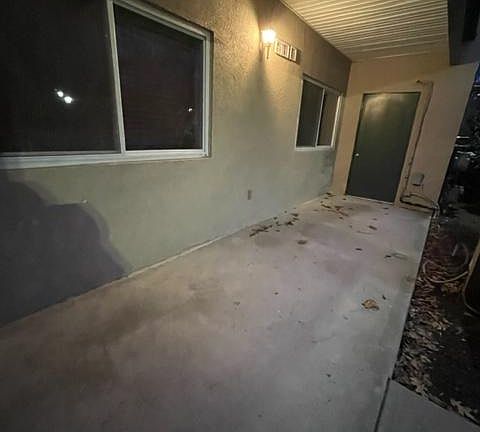Private Entrance/Outside Patio