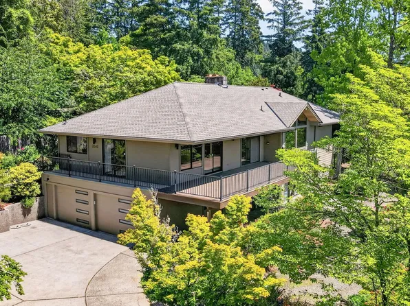 3500 SW 44th Ave, Portland, OR 97221