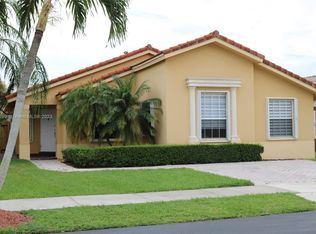 16488 SW 99th Ln, Miami, FL 33196