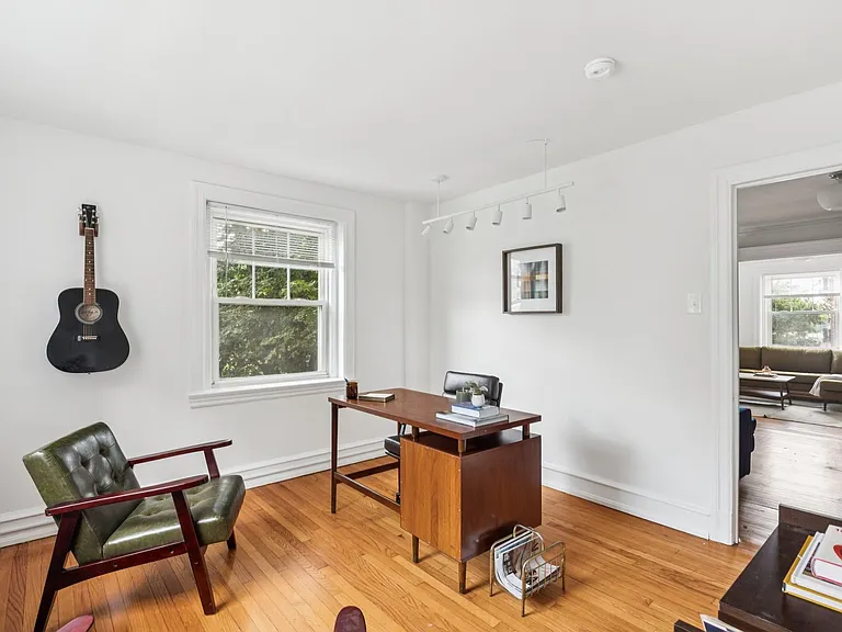 Greenwood Terrace — Photo 22