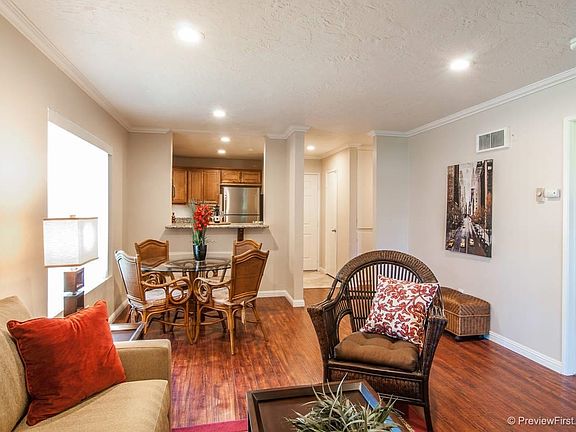 3rd image of 7425 Charmant Dr #2815