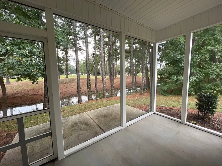 281 Connemara Dr #E — Photo 18