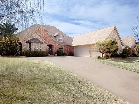 2nd image of 412 NW 147th Ter