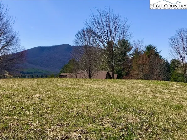 Lot 8 N. Landing Drive, Jefferson, NC 28640