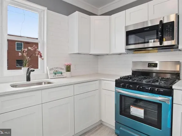 1679 E Hunting Park Ave, Philadelphia, PA 19124