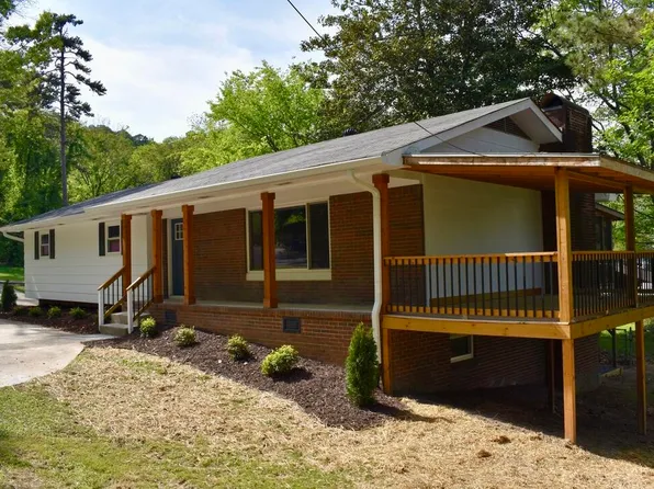 119 Alpine Dr, Rossville, GA 30741