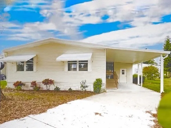 3511 Blue Heron Cir, Titusville, FL 32796