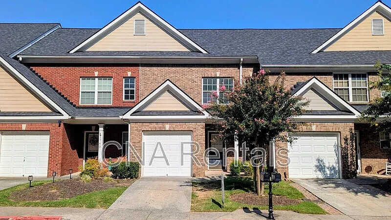 3 bed, 2.5 bath, 1384 sqft, $2,350 — Photo 1