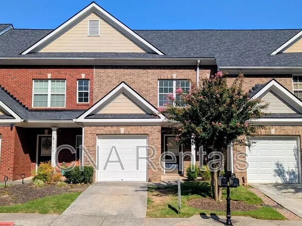 1747 Oakbrook Ln NW, Kennesaw, GA 30152