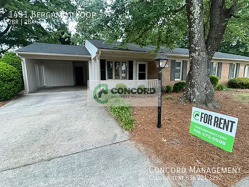 1431 Bergamot Loop #A Photo 1